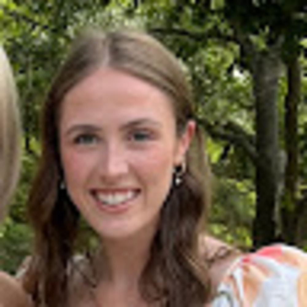 Meet your Posher, Emma